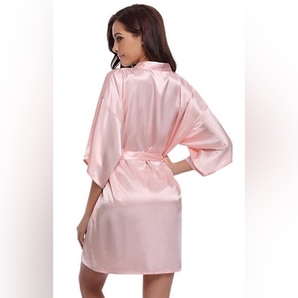 Pastel Pink Satin Silky Robe - Bridesmaids - Bachelorette - Girls Night NEW - Picture 5 of 7